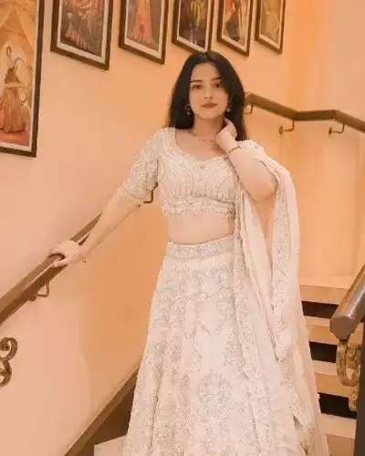 Escort Jamkhed